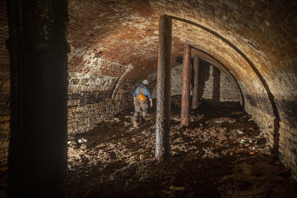 Winkelmeyer Cave
By Derik P. Holtman